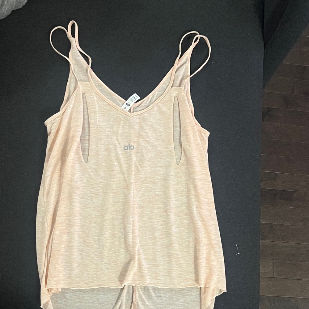 ALO Yoga Light Pink V-Neck Tank